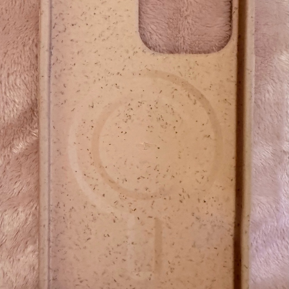 Pela IPhone 16 Pro Max Chicken phone case - Picture 2 of 3